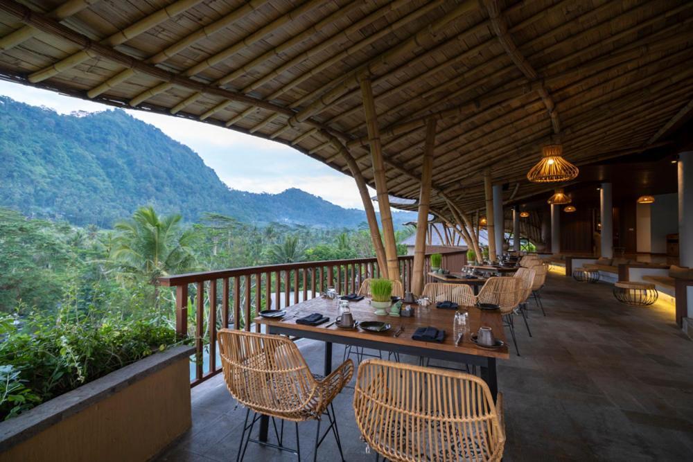 Wapa Di Ume Sidemen Hotel Sidemen  Buitenkant foto The restaurant at the resort