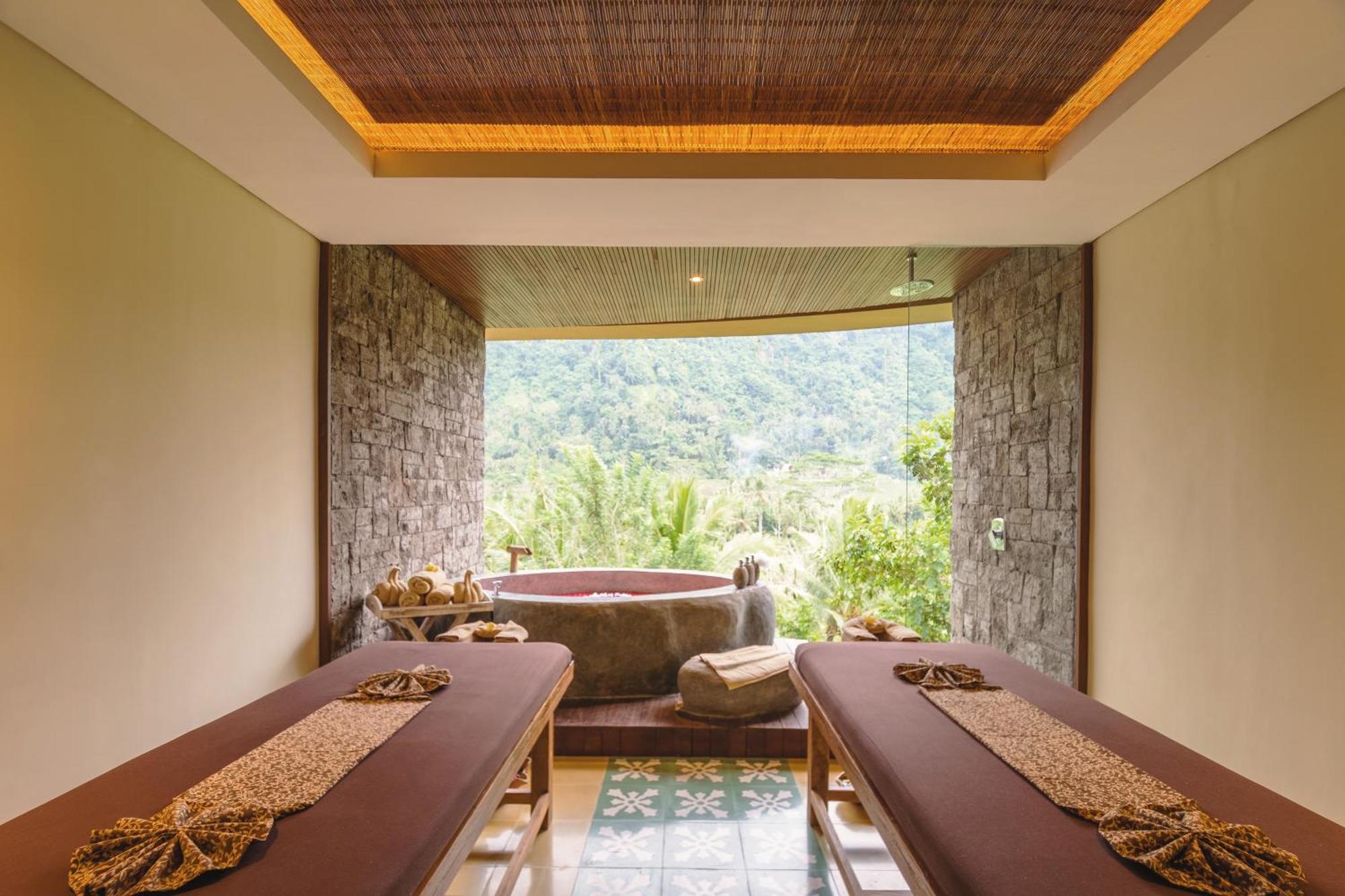 Wapa Di Ume Sidemen Hotel Sidemen  Buitenkant foto Spa at The Valley of the Winds