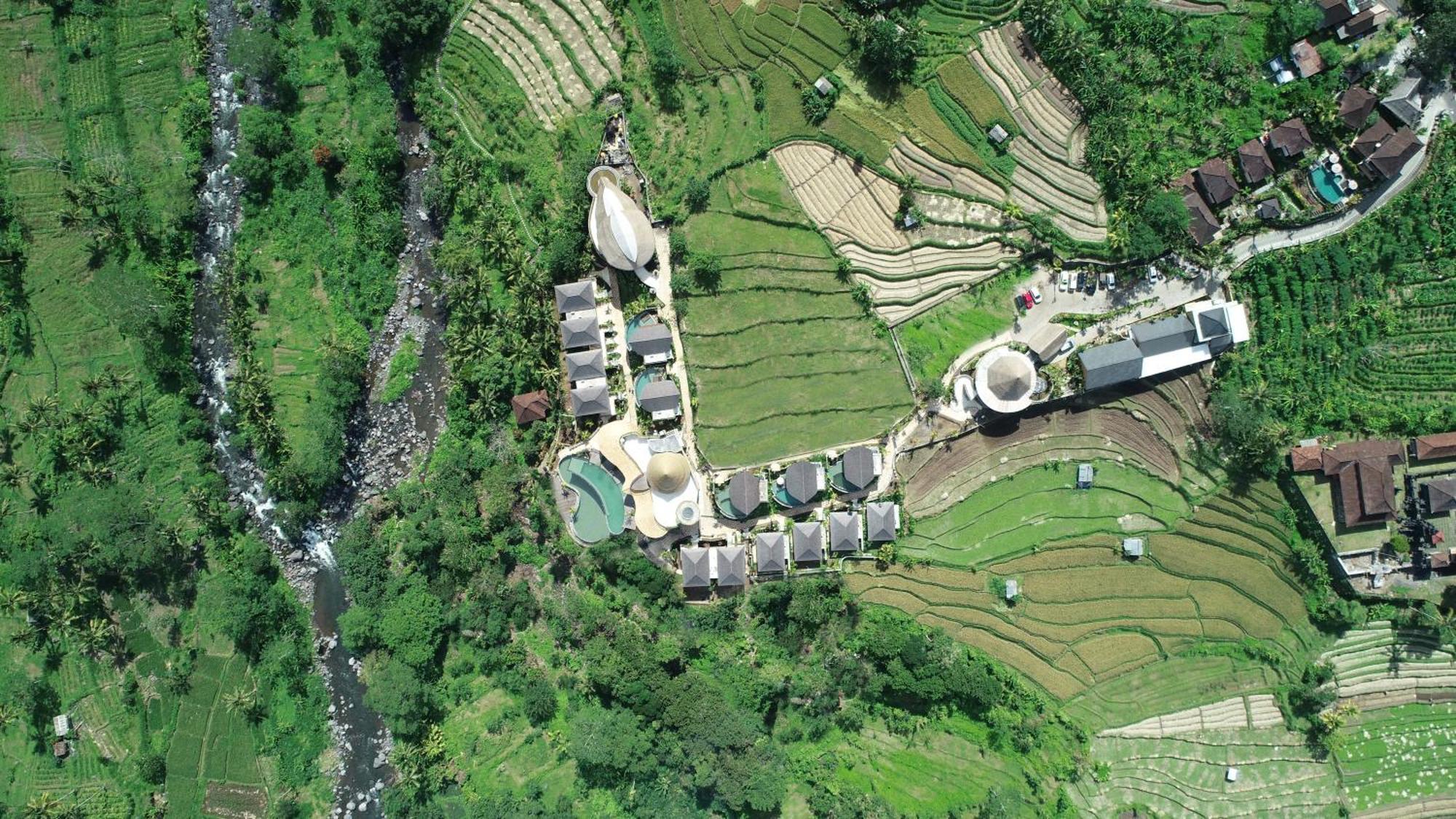 Wapa Di Ume Sidemen Hotel Sidemen  Buitenkant foto Aerial view of the village