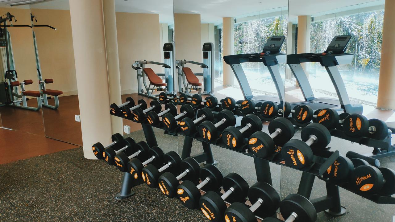 Wapa Di Ume Sidemen Hotel Sidemen  Buitenkant foto Dumbbells